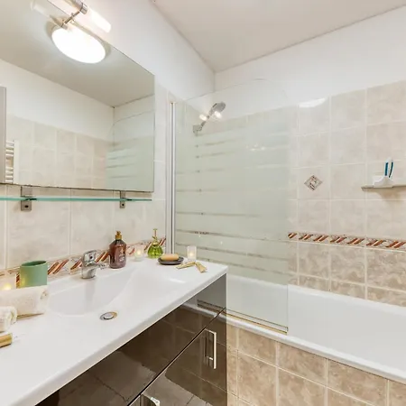 Lejlighed Escale Pro Sereine, Neuf A Tarbes, Wifi Gare A 700m, Autonome *