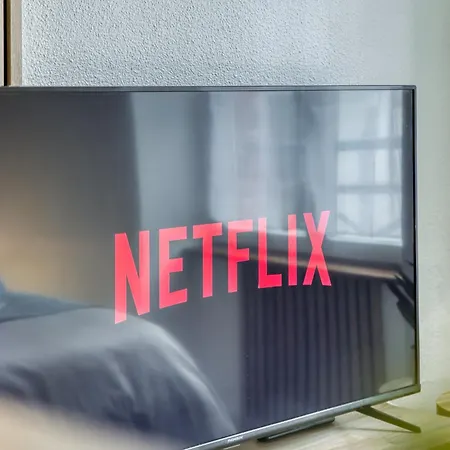 Escale Pro Sereine, Neuf A Tarbes, Wifi Gare A 700m, Autonome Apartment